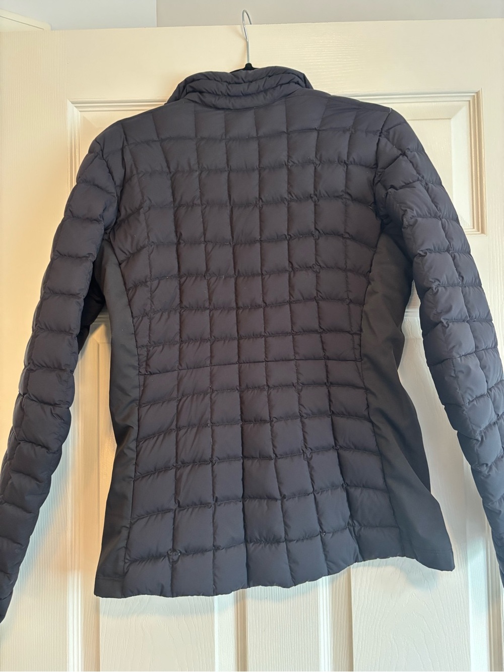 Arc'teryx Women's Black Quilted Puffer Jacket - Picture 7 of 10
